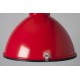 Czerwony, metalowy klosz industrialnej lampy VIC INDUSTRY